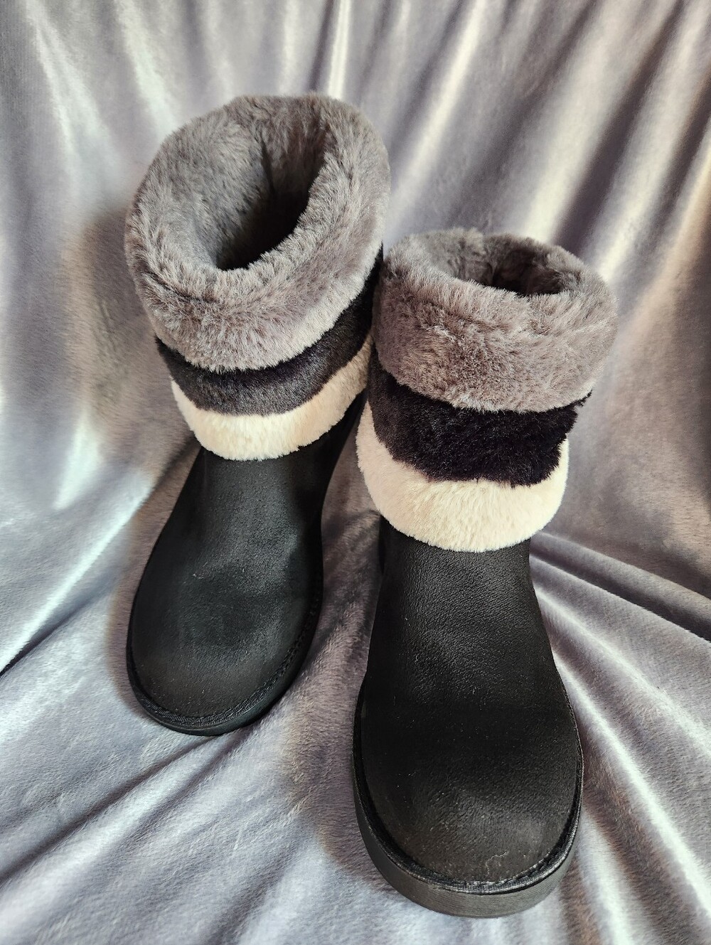 Bebe Boots - Picture 3 of 6